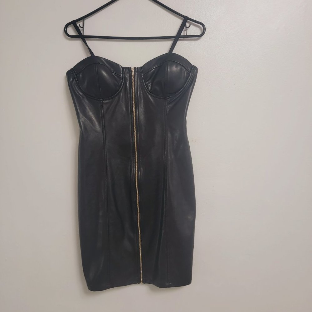 HAUTE MONDE BLAND DRESS, SIZE S, LEATHERETTE MATERIAL, VERY PRETTY